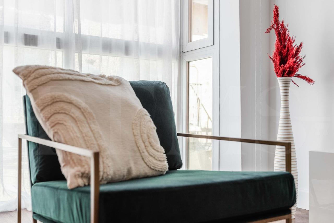 Designed Minimalist Apartment - Malaga Center By Rems Εξωτερικό φωτογραφία